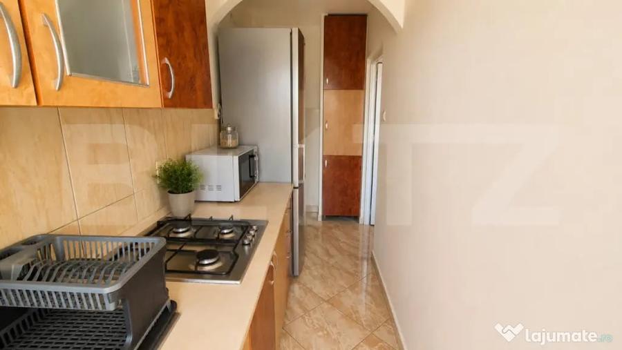 Apartament cu 2 camere semidecomandat în Micro 14
