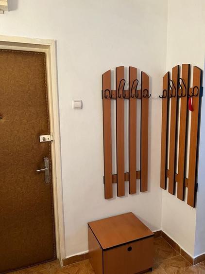 Apartament cu 2 camere semidecomandat, mobilat în Platoul Izvor