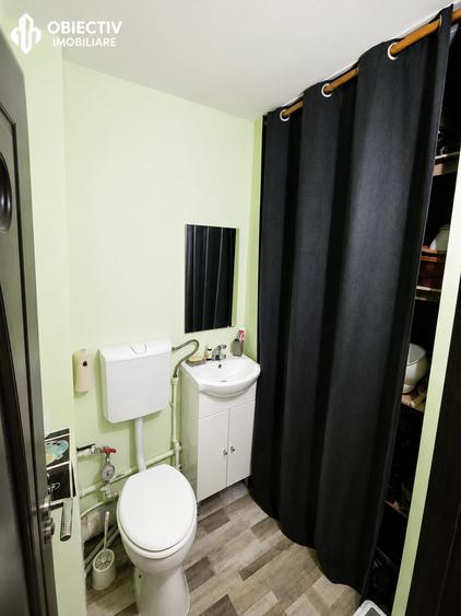 Apartament cu 4 camere decomandat în Mărăței