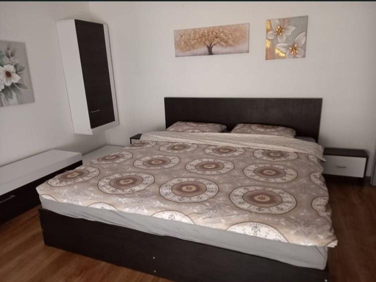Apartament cu 2 camere decomandat în Ultracentral