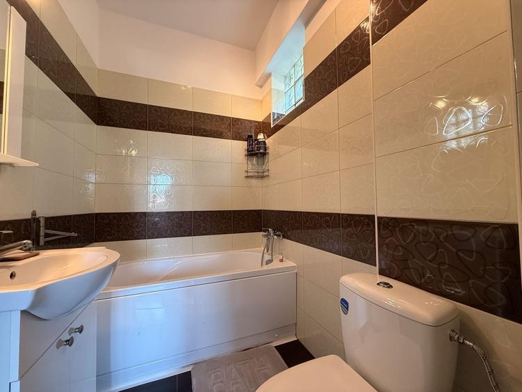 Apartament cu 3 camere decomandat, mobilat în 1 Mai