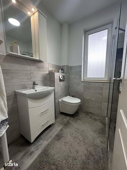 Apartament cu 2 camere semidecomandat în Micro 16