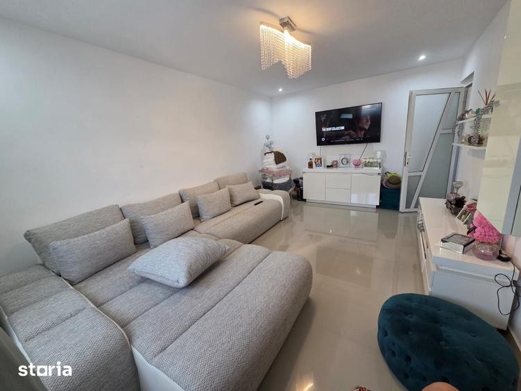 Apartament cu 2 camere în C5