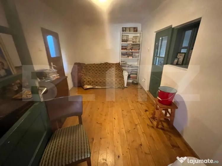 Casă cu 3 camere cu Teren 4500 Mp în Răcari