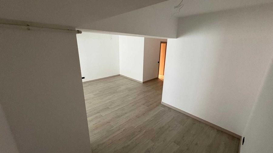 Apartament decomandat în Dudești