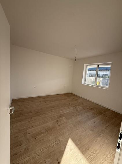 Apartament cu 3 camere decomandat în Calea Urseni