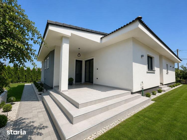 Casă cu 3 camere cu Teren 332 Mp în Albina