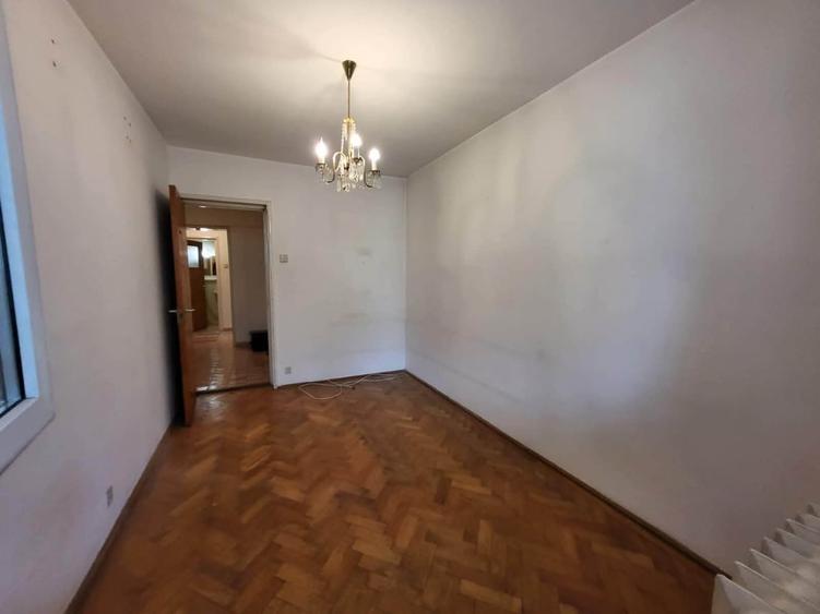Apartament cu 4 camere semidecomandat în Nicolae Grigorescu