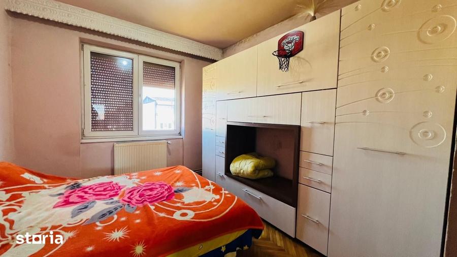 Apartament cu 4 camere în Kogălniceanu