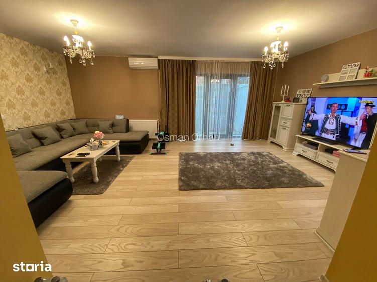 Casa cu 4 camere, curte ?i aer condi?ionat