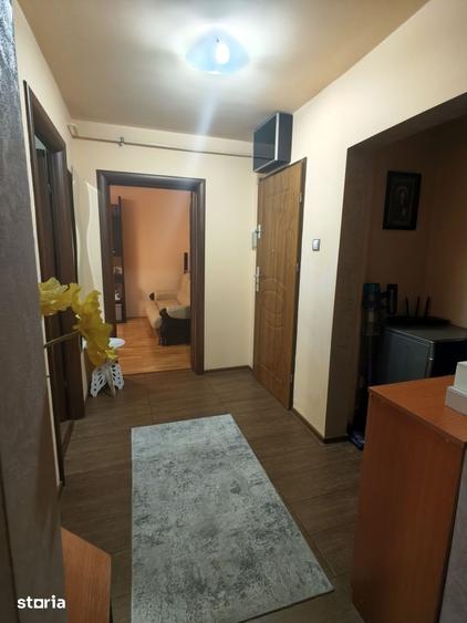 Apartament cu 3 camere în Lăpuș Argeș