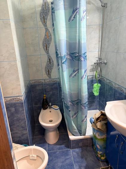 Apartament cu 2 camere nedecomandat în Valenta
