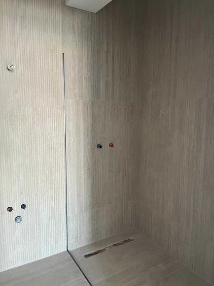Apartament cu 3 camere decomandat în Splaiul Unirii