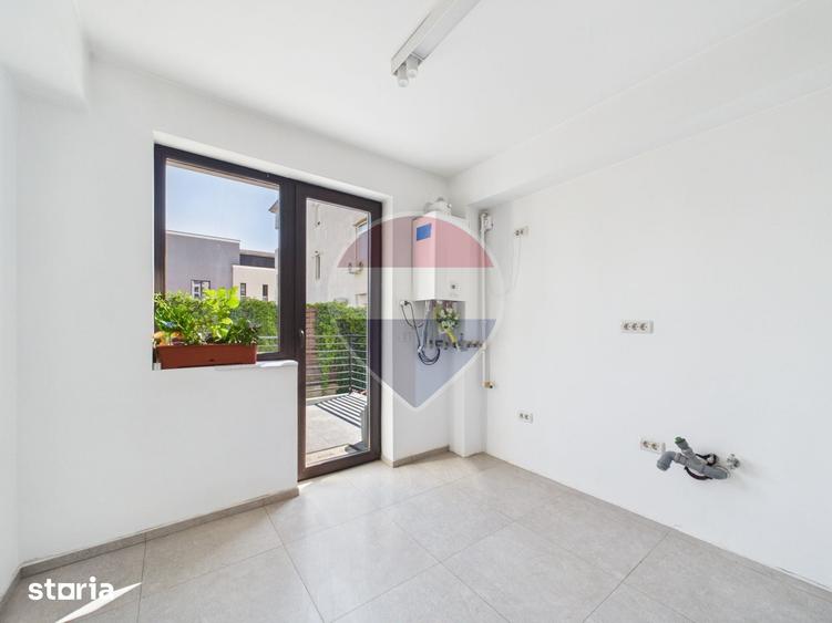 Apartament cu 3 camere decomandat în Sălăjan