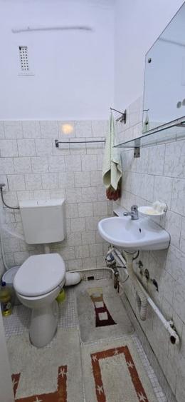 Apartament cu 4 camere decomandat, mobilat în Baraolt