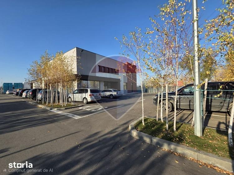 Spațiu comercial, de 600 mp, în Central