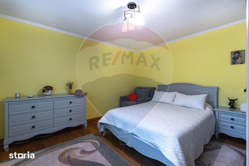 Casă cu 4 camere cu Teren 573 Mp în Satulung