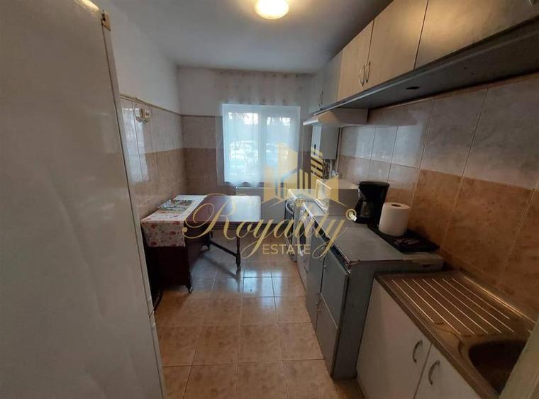 Apartament cu 2 camere semidecomandat, mobilat în Girocului