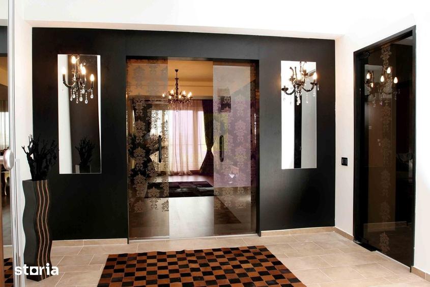Apartament cu 3 camere decomandat în Herăstrău