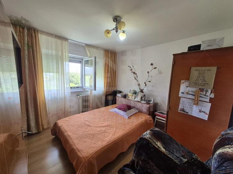 Apartament cu 2 camere decomandat în Cornitoiu