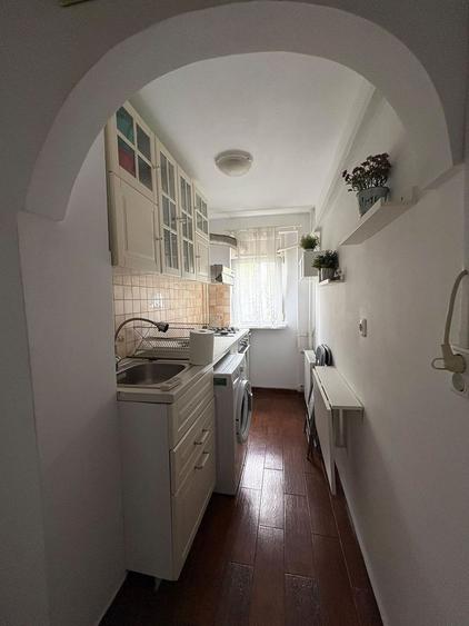 Apartament cu 2 camere în Teiul Doamnei