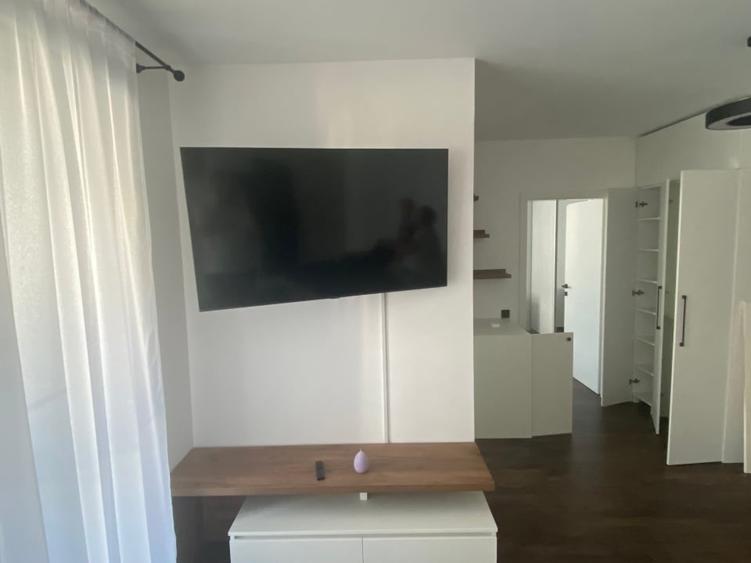 Apartament cu 2 camere decomandat, mobilat în Florești