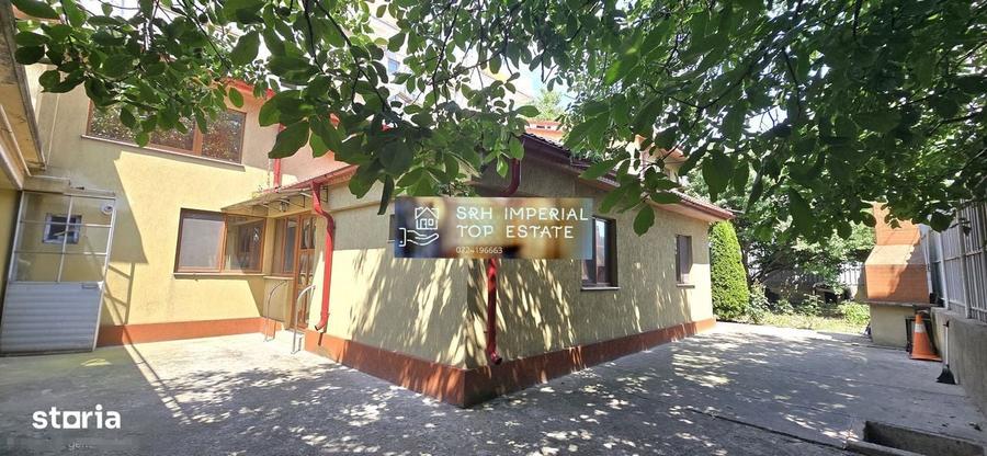 Casă cu 4 camere în Palas