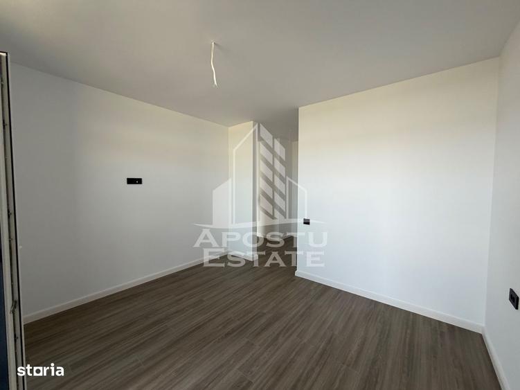 Apartament cu 2 camere decomandat în Torontalului