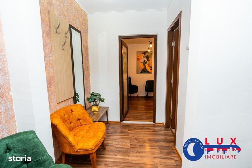 Spațiu comercial, de 47 mp, în Piața Veche