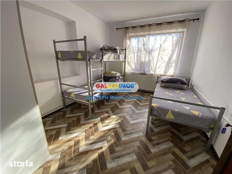 Casă cu 4 camere cu Teren 500 Mp în Central