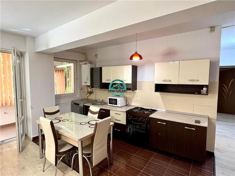 Apartament cu 3 camere decomandat, mobilat în 1848