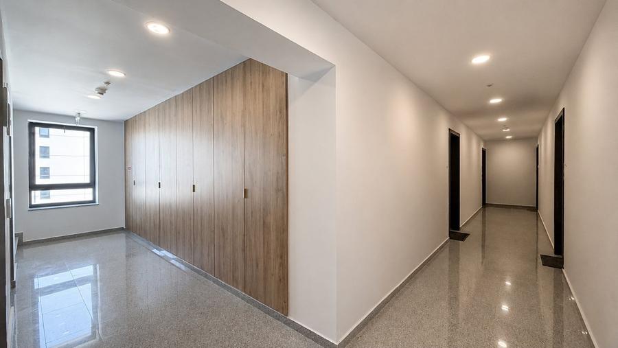 Apartament cu 2 camere semidecomandat, mobilat în Băneasa