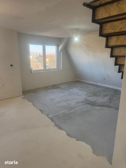 Apartament cu 3 camere decomandat în Sângeorgiu de Mureș