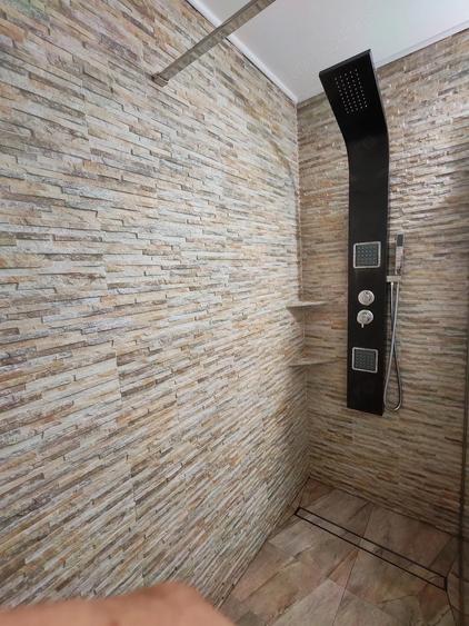 Apartament cu 2 camere decomandat în Lotus