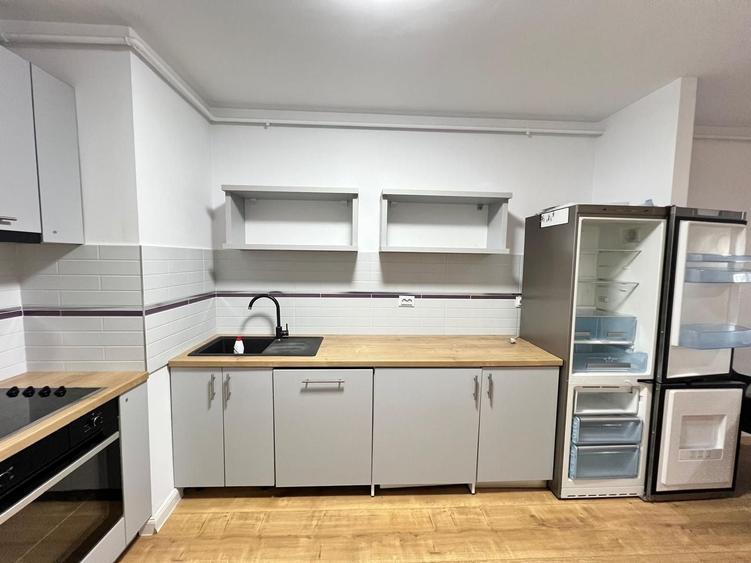 Apartament cu 2 camere semidecomandat, mobilat în Sopor