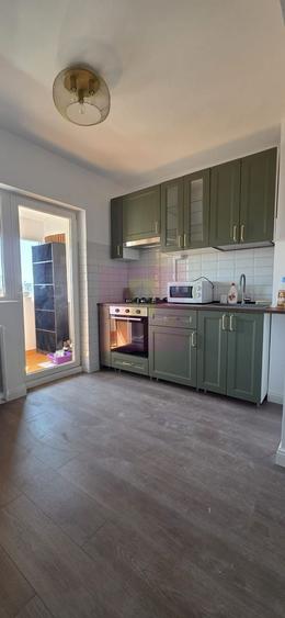 Apartament cu 2 camere decomandat în 13 Septembrie