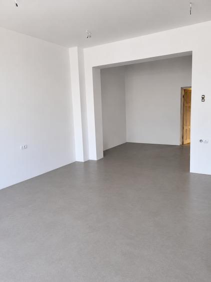 Spațiu comercial, de 57 mp, în 1 Mai