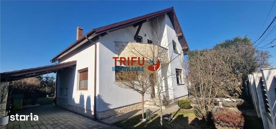 Casă cu 4 camere cu Teren 423 Mp în Central