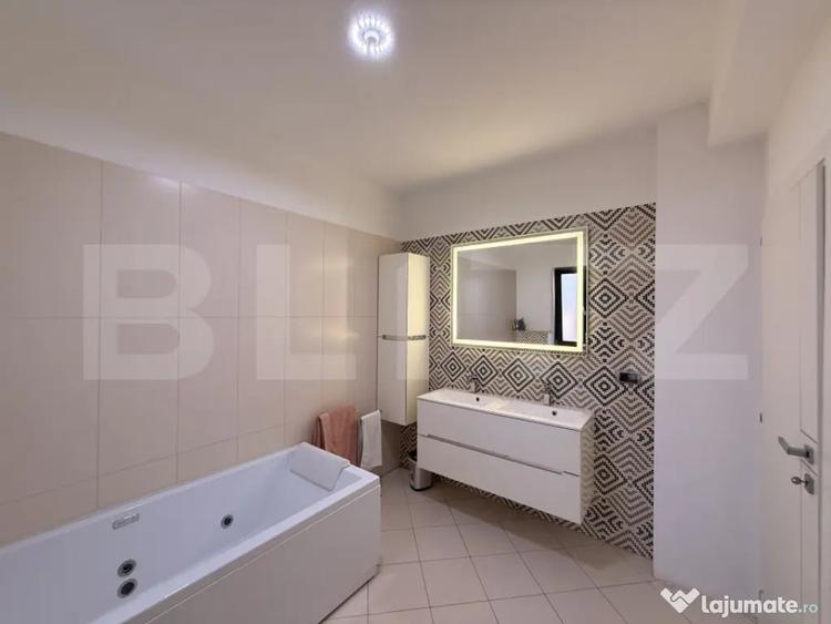Apartament cu 4 camere decomandat în Ultracentral