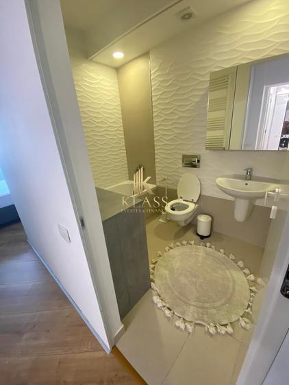 Apartament cu 3 camere semidecomandat, mobilat în Nord