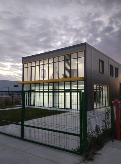 Spațiu industrial, de 460 mp, în Industriilor