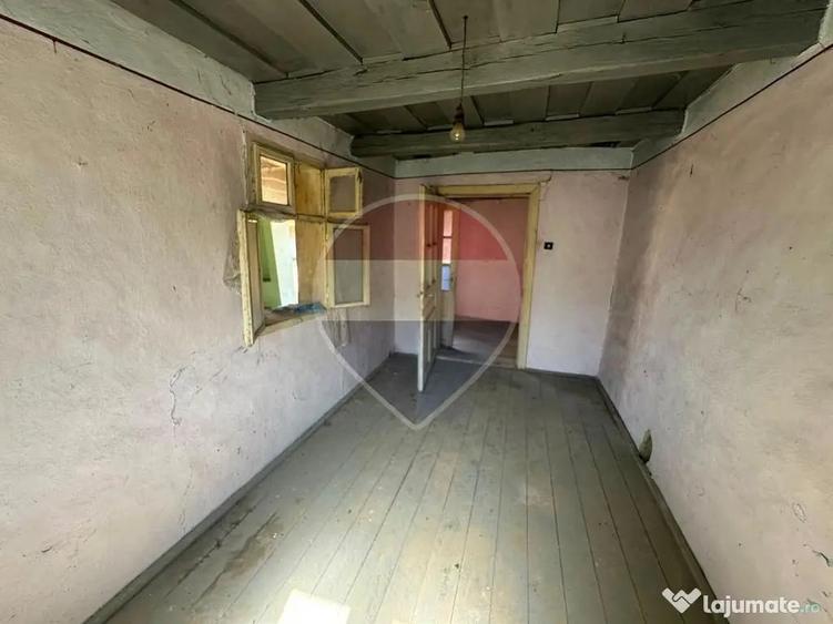 Casă cu 3 camere cu Teren 1151 Mp în Săldăbagiu Mic