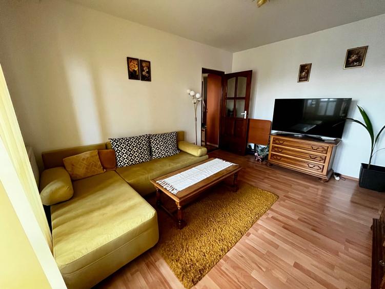 Apartament cu 2 camere semidecomandat în Central