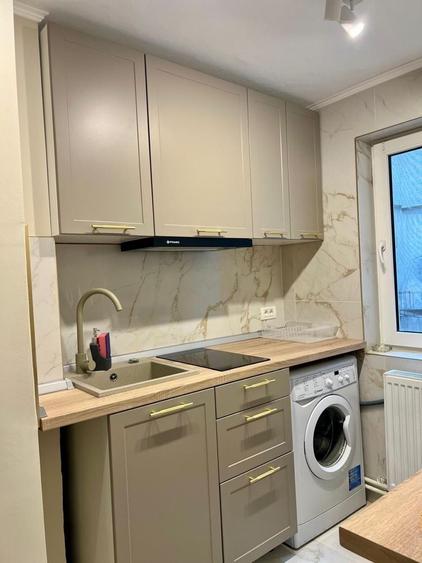 Apartament cu 2 camere în Palazu Mare