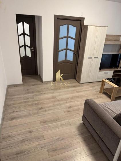 Apartament cu 2 camere semidecomandat, mobilat în Domenii