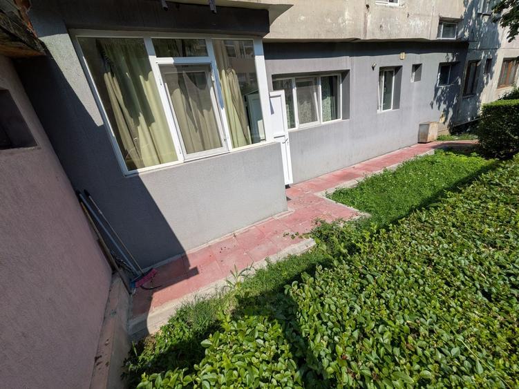 Apartament 2 camere micro 5 - 1