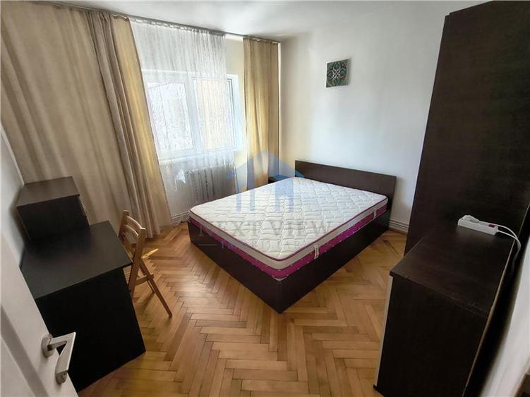 Apartament cu 2 camere decomandat în Zorilor