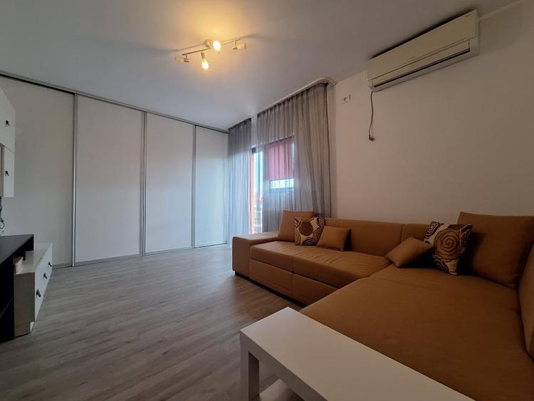 Apartament cu 2 camere decomandat, mobilat în Aradului