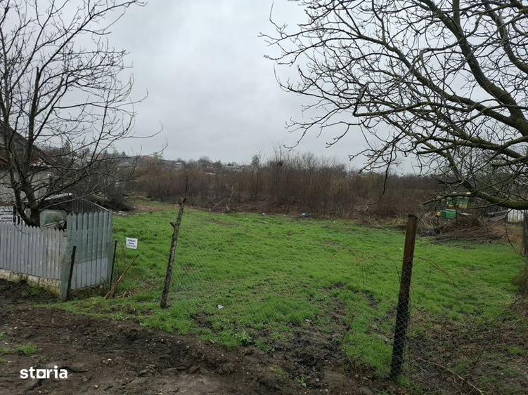 Teren de 3400 mp, în Petrăchioaia