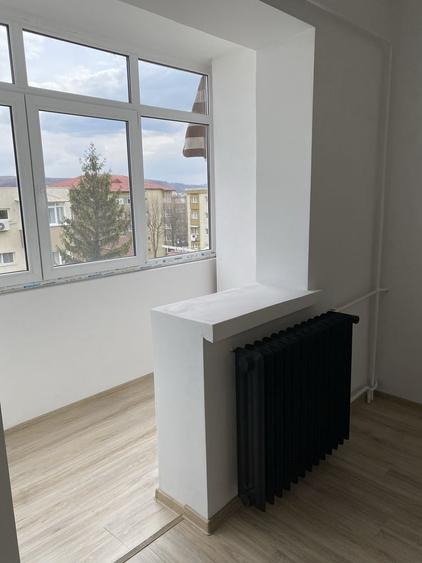 Apartament cu 2 camere decomandat în Nord